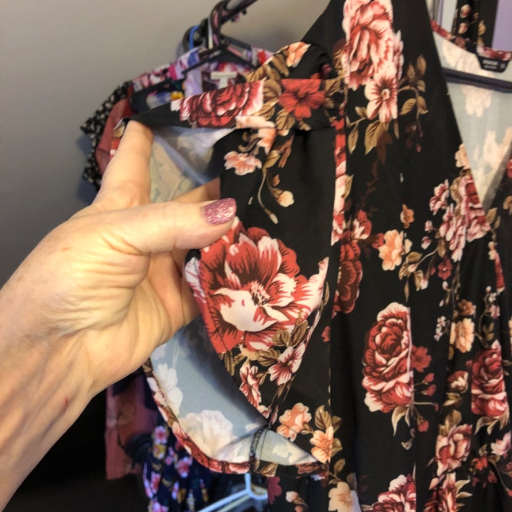Dress - Picture 3 of 5
